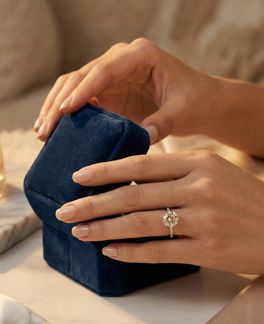 Monvé Lumière Ring